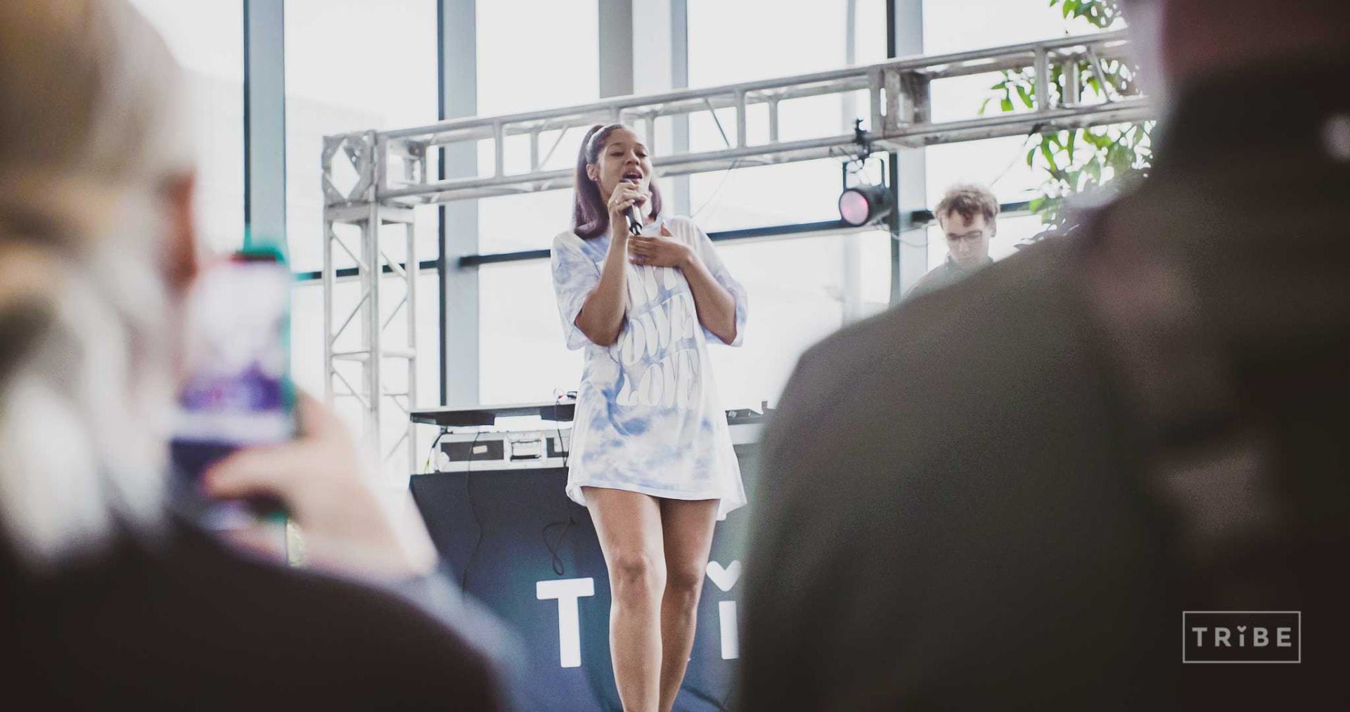 Ezeada singing to the audience at C-Tribe Music Festival